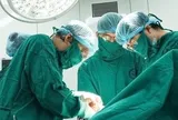 Mang khối u 1,5 kg trong bụng mà không hay biết