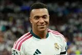 Vì sao Mbappe từ chối gia nhập MU?