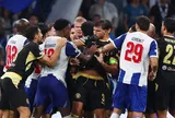 Man City đối mặt án phạt nặng từ UEFA