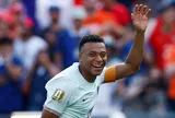 Mbappe trắng tay nhưng vẫn đòi Quả bóng vàng