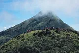 Nơi được ví là “Bà Nà Hills thứ 2” được xây dựng trên ngọn núi cao 1.000m có hình dạng độc lạ được ví như chiếc u trên lưng con bò