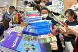 Thủ tướng yêu cầu cung ứng đủ sách giáo khoa và báo cáo trước 22/9
