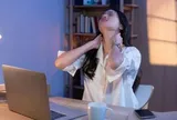 Tan làm chạy thẳng đến phòng khám, người trẻ khổ sở với 'bệnh người già'