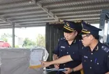 Hải quan siết nợ thuế, nhiều giám đốc bị tạm hoãn xuất cảnh