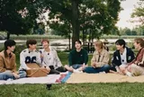 BTS tung ảnh đủ 7 thành viên, visual đời thường khiến fan xúc động