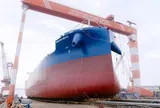 Bàn giao tàu chở hàng 65.000 tấn, dài 200m lớn nhất từ trước tới nay do người Việt thực hiện, từng được tạp chí quốc tế khen ngợi: Hòa Phát đã đặt một chiếc tương đương