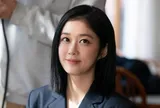 Jang Na Ra trở lại với tạo hình luật sư trong Good Partner