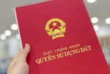 Nhận thế chấp mảnh đất đã có sổ đỏ, ngân hàng vẫn không được xử lý tài sản vì một lý do
