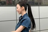 Karina (aespa) diện đồ denim, khoe đường nét gương mặt sắc sảo