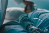 Người đàn ông 56 tuổi suýt tử vong vì tắm theo cách "vạn người mê"
