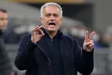 Mourinho lo ngại bất ổn tại Real