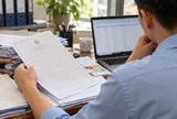 Không lập công ty, bỗng thành giám đốc: Lỗ hổng nằm ở đâu?