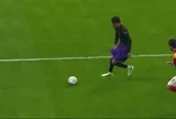 Yamal khiến hậu vệ Galatasaray bất lực với pha xử lý dị thường