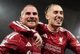 Liverpool thắng điên rồ ở Champions League