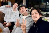 Song Seung Hun hội ngộ Lee Dong Wook, người thứ 3 xuất hiện gây chú ý