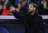Fabregas thừa nhận đã nương tay với MU
