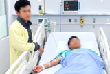 Cứu sống bé trai 14 tuổi bị sét đánh ngưng tim