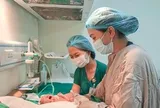 Khối u 10cm chèn khí quản, mẹ ung thư gồng mình giành giật sự sống cho con