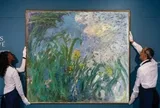 Kiệt tác 'Iris' của danh họa Monet đạt kỷ lục đấu giá tại Pháp