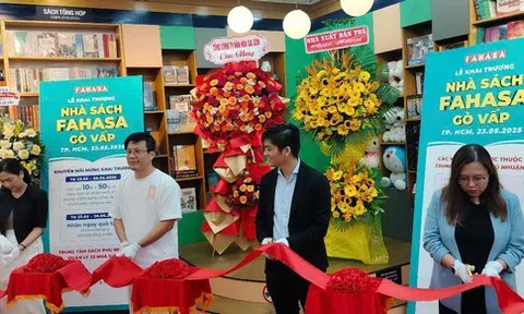 Nhà Sách Phú Nhận & Nhà sách Gò Vấp thay đổi diện mạo mới, không gian mới, trải nghiệm mới dành cho bạn đọc nhân dịp hè