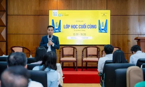 TS. Hoàng Anh Đức ra mắt Tiểu thuyết Lớp học Cuối cùng: Hành trình tái khám phá khả năng học & hỏi trong kỷ nguyên trí tuệ nhân tạo