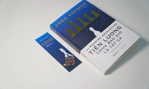 “Tiền lương chưa bao giờ là tất cả”: Cuốn sách giúp người đi làm tìm lại ý nghĩa công việc