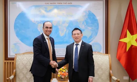 Tổng Giám Đốc Tập đoàn Prudential tái khẳng định cam kết đầu tư dài hạn, đồng hành cùng tăng trưởng bền vững của kinh tế Việt Nam