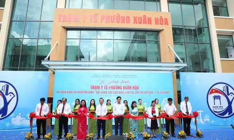 Khánh thành Trạm Y tế phường Xuân Hòa và triển khai thí điểm mô hình "Đội chăm sóc sức khỏe liên tục gắn với địa bàn - y tế gia đình"
