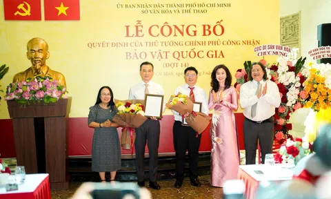 Công nhận Bát bồng gốm Hoa Lộc và bộ tượng gốm men nhiều màu Tam quan Đại đế là bảo vật quốc gia (đợt 14)