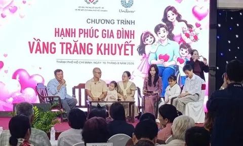 “Hạnh phúc gia đình vầng trăng khuyết”: Lan tỏa nghị lực, tôn vinh 50 mái ấm người khuyết tật