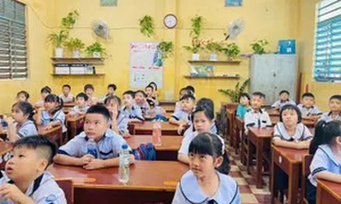 Học sinh An Giang hào hứng ngày tựu trường