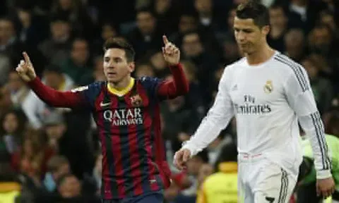 Ronaldo thua 3 trận chung kết liên tiếp, Messi thì sao?