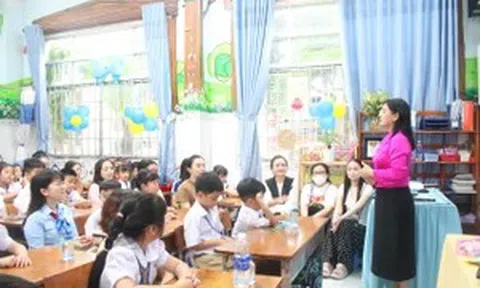 Học sinh lớp 1 ở TP Cần Thơ nô nức ngày tựu trường
