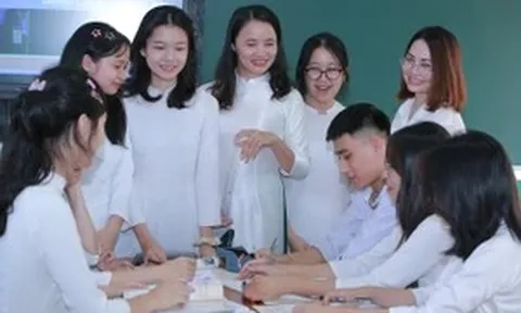 Thanh Hoá đẩy mạnh giáo dục STEM, trí tuệ nhân tạo trong năm học mới