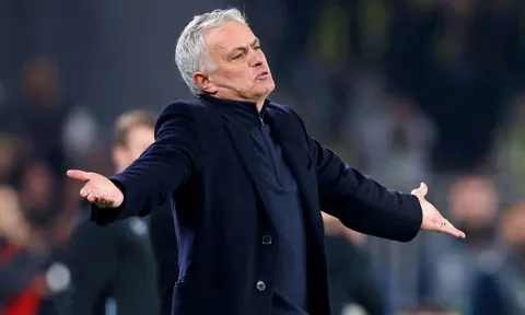 Hết rồi, Mourinho