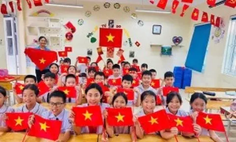 Học sinh Thủ đô hân hoan chào đón 80 năm Quốc khánh