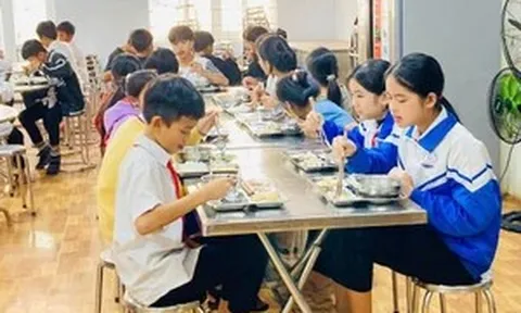 Xây trường nội trú vùng biên giới: Ước mơ học tập thành hiện thực