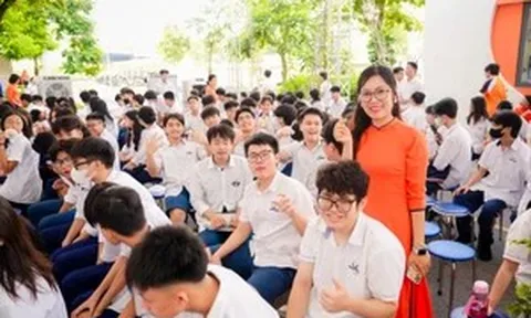 Nóng trong tuần: Nghị quyết đột phá phát triển GD-ĐT; xác nhận nhập học đại học