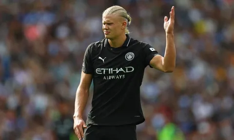 Man City thua ngược cay đắng