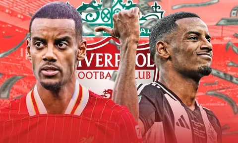 Liverpool nổ 'bom tấn' Isak