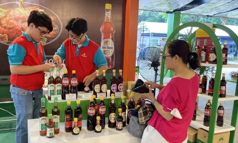 Điều gì giúp những thương hiệu 'vang bóng một thời' trỗi dậy?