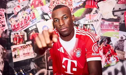 Bayern mượn thành công Jackson vào phút cuối