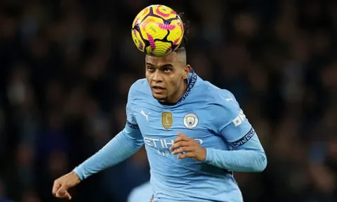 Man City đồng ý cho Inter Milan mượn hậu vệ