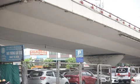 Di dời điểm trông giữ xe khỏi khu vực bảo vệ cầu, đường trước 30/10
