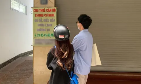 Thị trường nhà trọ Hà Nội: Sinh viên "toát mồ hôi" tìm nhà, chuyên gia nói giá đang "đứng im"