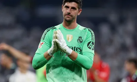 Courtois hưởng lợi nhờ HLV Alonso