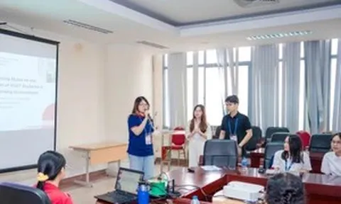 Nghị quyết 71-NQ/TW coi giáo dục là nền tảng cho phát triển bền vững