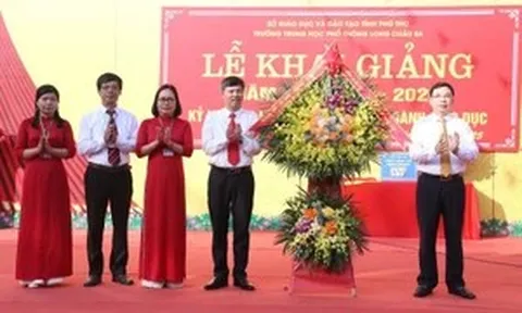 Gần 1 triệu học sinh ở tỉnh Phú Thọ tưng bừng khai giảng năm học mới