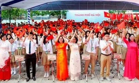 Gần 2,3 triệu học sinh Hà Nội hân hoan dự lễ khai giảng đặc biệt