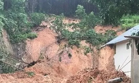 Thanh Hoá công bố tình huống khẩn cấp về sạt lở tại trường miền núi